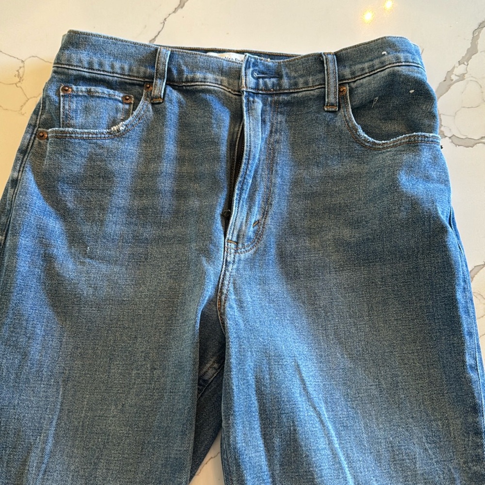 Abercrombie women’s jeans - ankle straight ultra high rise. Size 8/29